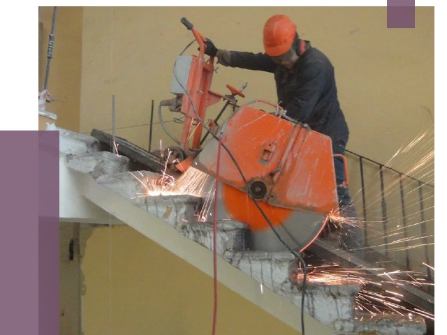 Демонтаж бетонных лестниц в Сарапуле от 4646 руб. за м2 | ПРОЛЁТ-Срл