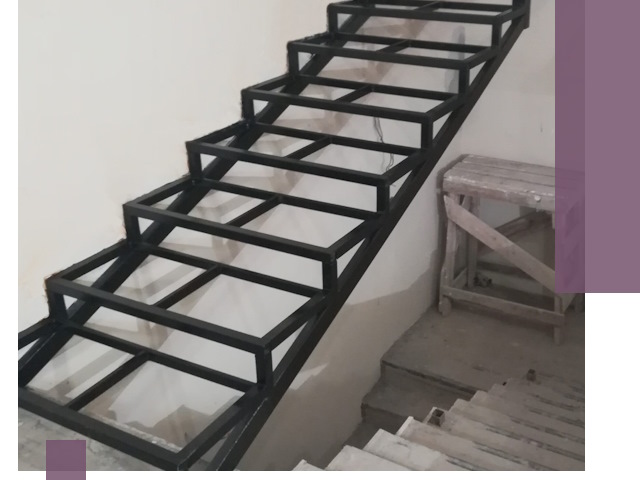 Демонтаж лестниц на металлокаркасе в Сарапуле: быстрый вывоз и разбор