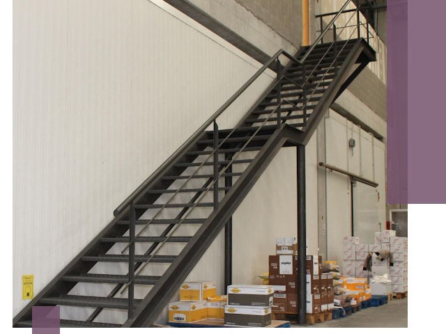 Лестницы для производства в Сарапуле — изготовление и монтаж