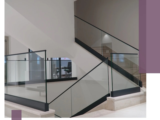 Стеклянные перила премиум-класса с установкой в Сарапуле