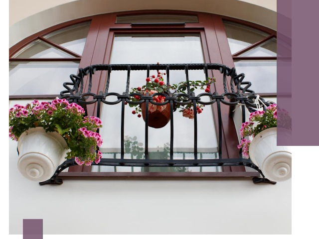 Изготовление и монтаж французских балконов в Сарапуле