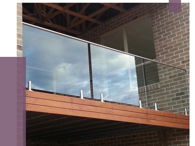 Стеклянные парапеты на крыше и террасе в Сарапуле от 11615 руб. | ПРОЛЁТ-Срл